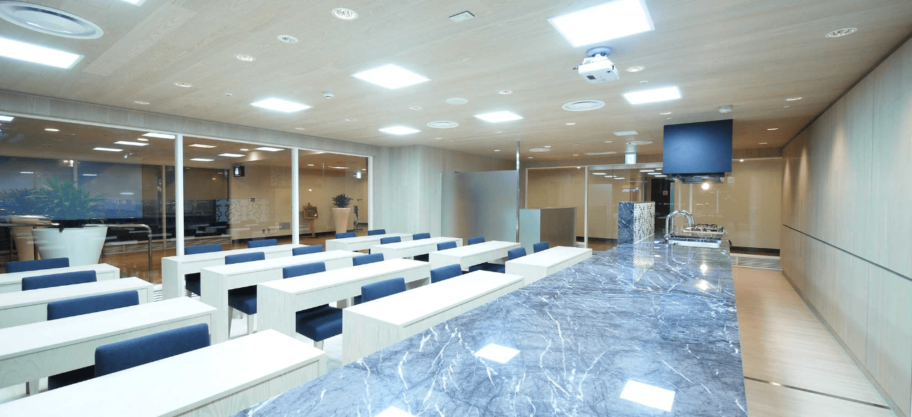 アカデミー・デュ・ヴァン銀座校